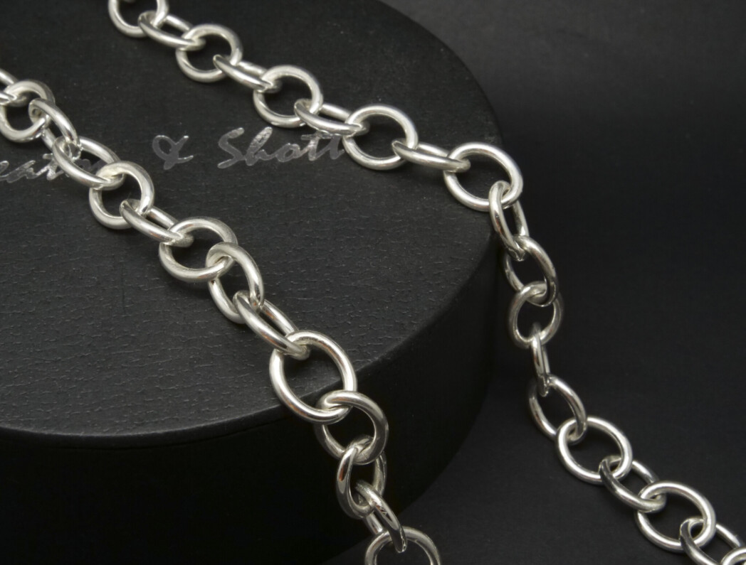 Heavyweight Sterling Silver Trace Chain (Oval Link)